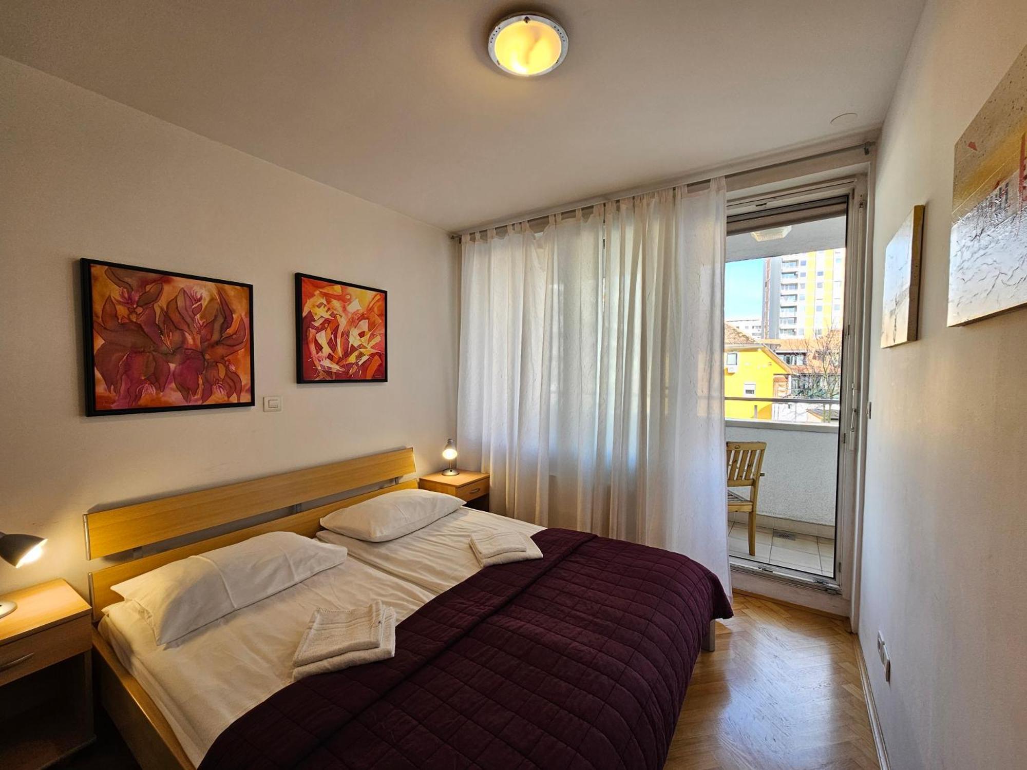 Apartment Irena Tour As Любляна Экстерьер фото
